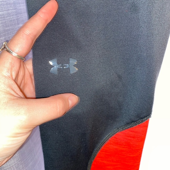 Under Armor Outfit Set - Picture 6 of 8